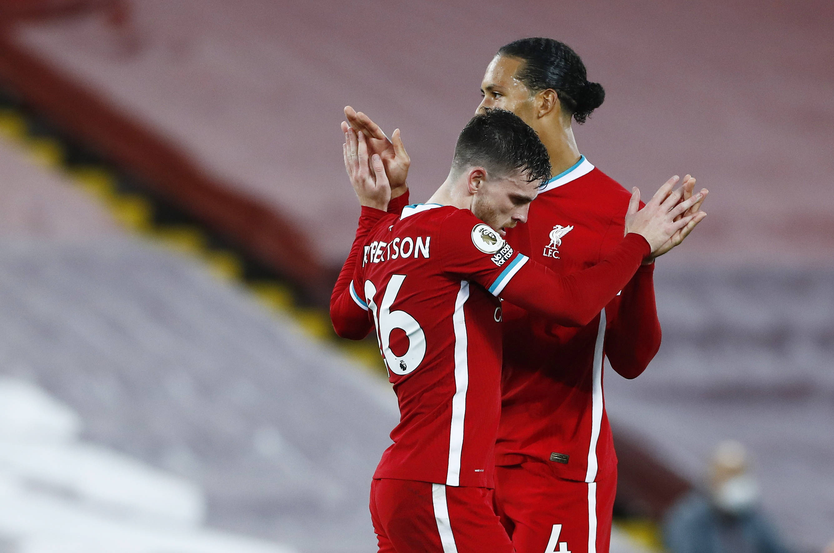 是年轻球员 是年轻球员